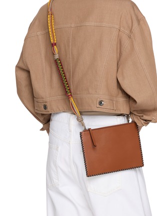模特儿示范图 - 点击放大 - MY BOB - Maori Leather Pouch