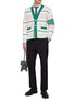 模特儿示范图 - 点击放大 - THOM BROWNE - Horizontal Thick Stripe 4 Bar Cotton Cardigan