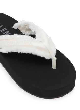 细节 - 点击放大 - BALENCIAGA - Flat Jet Lag Frayed Strap Satin Thongs