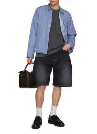 模特儿示范图 - 点击放大 - SOLID HOMME - Logo Patch Chest Pocket Cotton T-Shirt