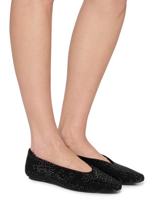 模特儿示范图 - 点击放大 - PEDDER RED - CAMERON 仿钻饰绒面皮平底鞋