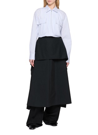 模特儿示范图 - 点击放大 - EENK - 层叠不规则大摆长裙