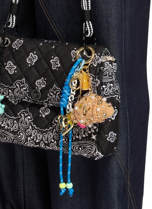 正面 -点击放大 - MINIME PARIS - Croissant Bag Charm