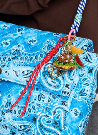 正面 -点击放大 - MINIME PARIS ACCESSORIES - Hamburger Bag Charm