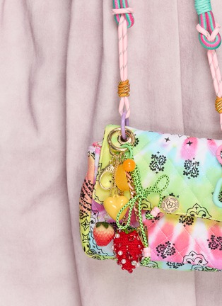 正面 -点击放大 - MINIME PARIS - Strawberry Bag Charm
