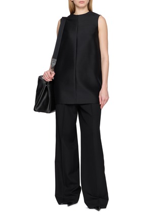 模特儿示范图 - 点击放大 - BALENCIAGA - Mini Cocoon Wool Silk Dress