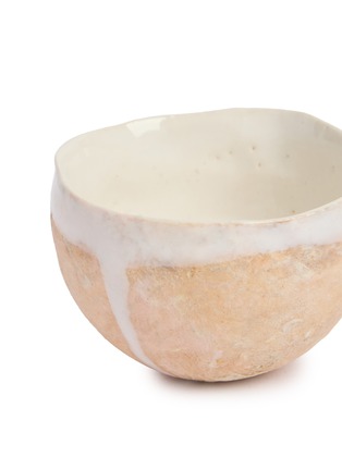 细节 –点击放大 - ARTIFACTT - Akari Karugane Tea Cup — Peach