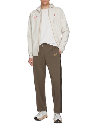 模特儿示范图 - 点击放大 - ON - Year Of The Horse Performance Jacket