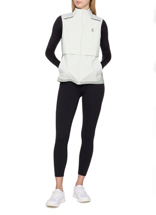 模特儿示范图 - 点击放大 - ON - Weather Vest