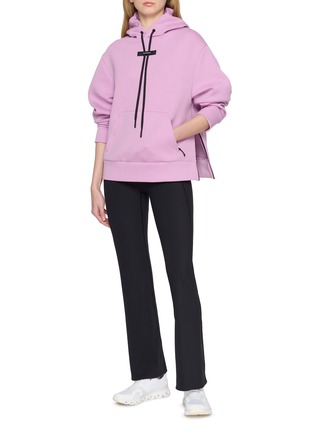 模特儿示范图 - 点击放大 - ON - Focus Tech Cotton Blend Hoodie