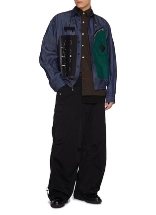 模特儿示范图 - 点击放大 - KOLOR - Patch Pocket Utility Shirt