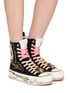 模特儿示范图 - 点击放大 - NAN-KU COUTURE - Embellished High Top Women's Sneakers