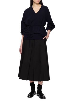 模特儿示范图 - 点击放大 - LE17SEPTEMBRE - 抽绳收腰针织毛衣