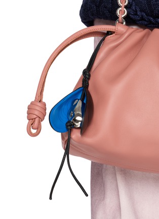 正面 -点击放大 - LOEWE - Shell Leather Bag Charm