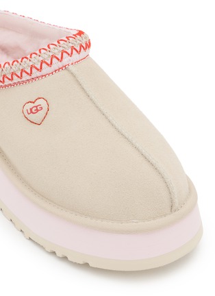 细节 - 点击放大 - UGG - Tazz Love Suede Platform Mules