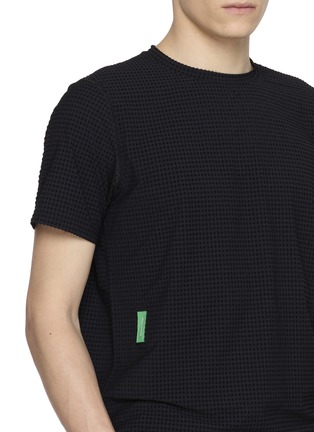  - DISTRICT VISION - Payen Grid Texture Race T-Shirt