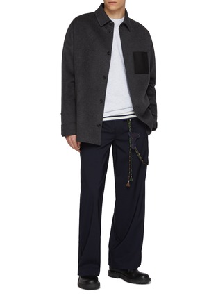 模特儿示范图 - 点击放大 - SOLID HOMME - Oversized Logo Patch Cotton T-Shirt