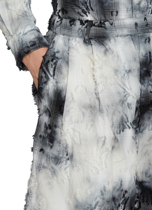  - TAAKK - Abstract Print Cotton Blend Shorts