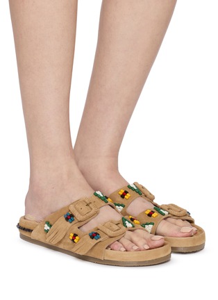 模特儿示范图 - 点击放大 - BAZISZT SHOES - Sambla Two Strap Suede Sandals