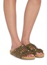 模特儿示范图 - 点击放大 - BAZISZT - Flat Fringed Beaded Two-Strap Suede Sandals