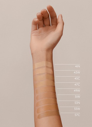  - HERMÈS - Plein Air Luminous Matte Skincare Foundation — Cajou