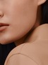Detail View - 点击放大 - HERMÈS - Plein Air Luminous Matte Skincare Foundation — Osier