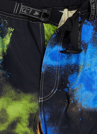  - AND WANDER - Gramicci Brushed Shorts