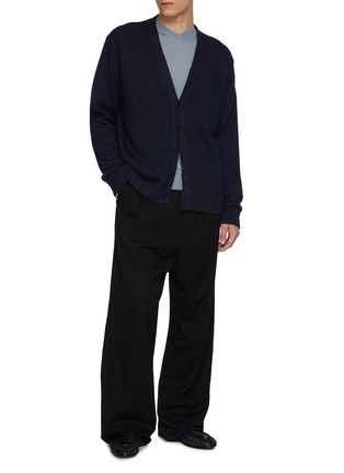 模特儿示范图 - 点击放大 - THE ROW - Dine Linen Cashmere Cardigan