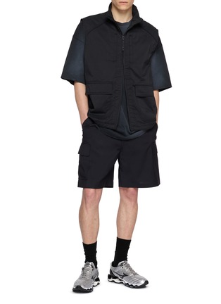 模特儿示范图 - 点击放大 - JUUN.J - Striped Seersucker Vest