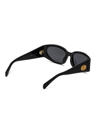 模特儿示范图 - 点击放大 - CELINE - Journey Acetate Rectangle Sunglasses