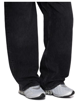 模特儿示范图 - 点击放大 - ADIDAS - Megaride S4 Men's Sneakers