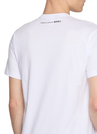  - COMME DES GARÇONS SHIRT - Contrast Logo Print Cotton T-Shirt