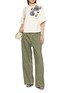 模特儿示范图 - 点击放大 - ULLA JOHNSON - Cover Flower Embroidered Cotton Top