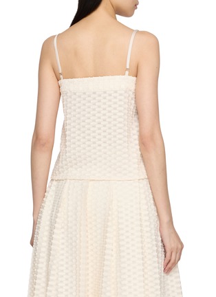 背面 - 点击放大 - THE LAURENT - Lily Sleeveless Textured Button Front Top