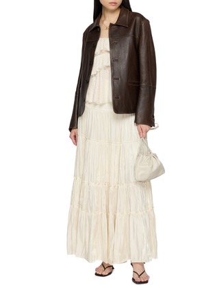 模特儿示范图 - 点击放大 - THE LAURENT - Albi Tiered Sheer Pleated Skirt