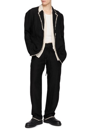 模特儿示范图 - 点击放大 - POST ARCHIVE FACTION - Drifter Single Drawstring Waistband Linen Trousers