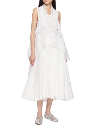 模特儿示范图 - 点击放大 - MARC LE BIHAN - Asymmetrical Lace Vest