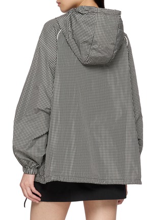 背面 - 点击放大 - MO&CO. - Gingham Drawstring Jacket