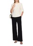 模特儿示范图 - 点击放大 - THEORY - Admiral Crepe Boatneck Top