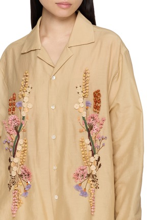  - BAZISZT - Beauly Floral Appliqué Cotton Silk Shirt