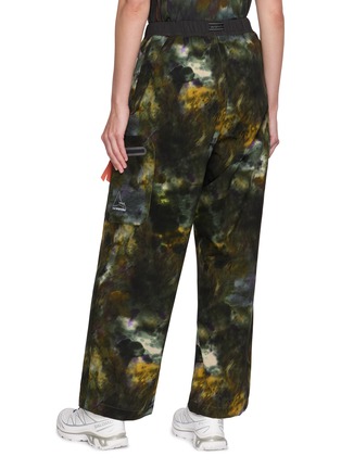 背面 - 点击放大 - AND WANDER - X ROA Camouflage Print Pants