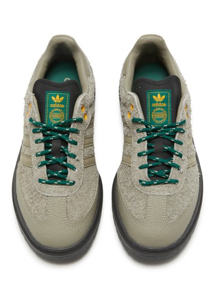 模特儿示范图 - 点击放大 - ADIDAS - 中性款 SAMBA LX FREIZEIT 系带运动鞋