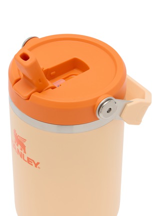 细节 –点击放大 - STANLEY - The Iceflow™ Flip Straw 2.0 Tumbler 30oz — Orange Sherbet