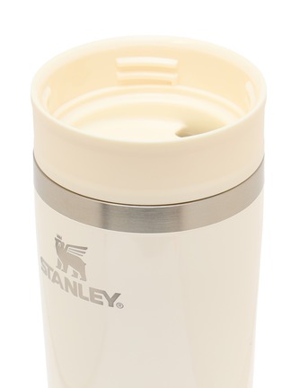 细节 –点击放大 - STANLEY - Café-To-Go Travel Mug 16oz — Cream Gloss