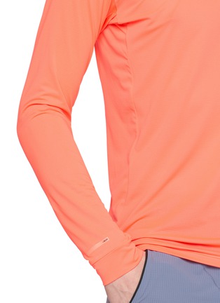  - SOAR RUNNING - Long Sleeve Tech T-shirt