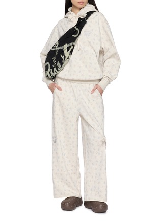 模特儿示范图 - 点击放大 - GOODBAI - X Lane Crawford Printed Sweatpants