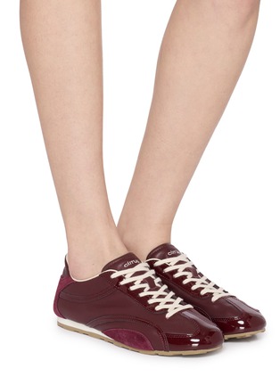 模特儿示范图 - 点击放大 - GOODBAI - X Lane Crawford Cirrus Lace Up Women's Sneakers