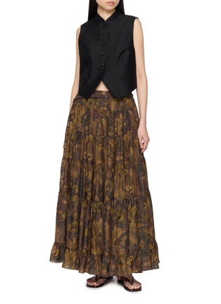 模特儿示范图 - 点击放大 - INTO THE EAST - 立领收腰西装马甲