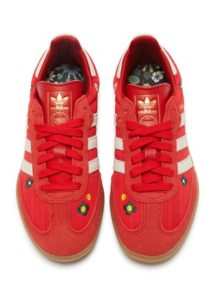 模特儿示范图 - 点击放大 - ADIDAS - 女款 SAMBA OG W 系带运动鞋