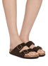 模特儿示范图 - 点击放大 - BIRKENSTOCK - Arizona SFB LEVE Suede Sandals